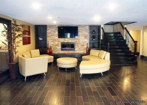 Comfort Inn & Suites Ballpark Area Smyrna Interior photo